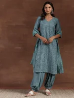 Grey Self Design Silk Blend Straight Suit With Dupatta - Image 2